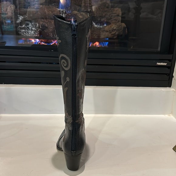 ARTEMIS ERKAN DEMIR DARK NAVY TAUPE DESIGN LEATHER ARTISAN BOOTS WOMEN’S SIZE 36 - Picture 8 of 12